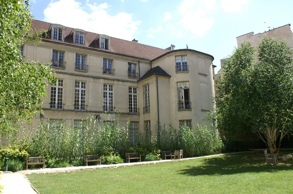 Joseph Migneret Rose Garden