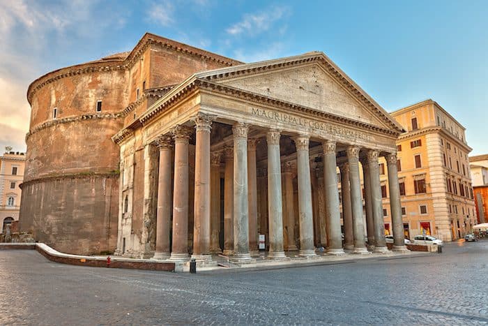 Postcards from Rome: Inside The Pantheon